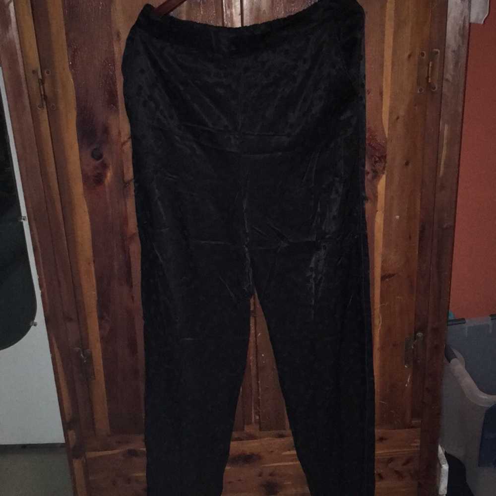 NWT! Ladies Black Dotted Pants